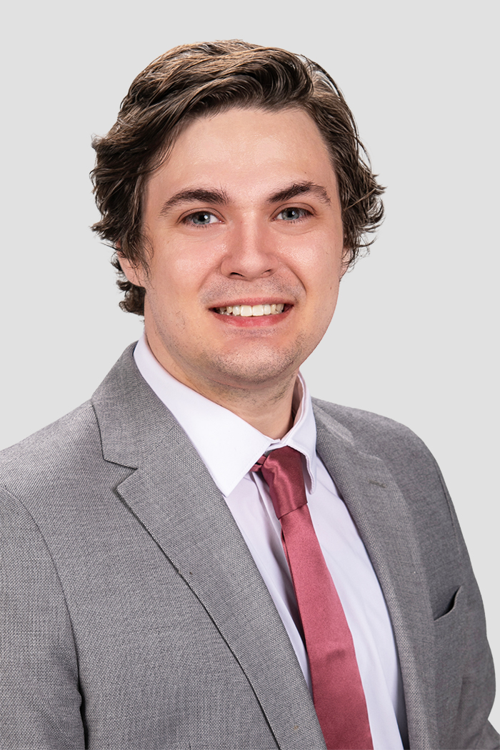 Hynes_Benjamin-MD-SM-010_ppR-BB Benjamin Hynes headshot
